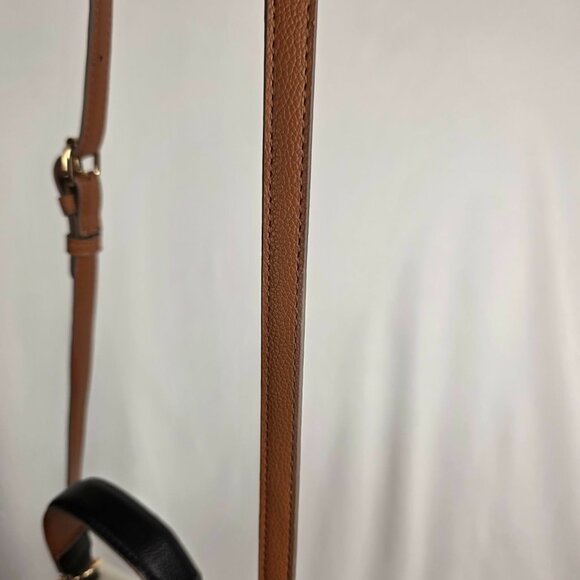 Anne Klein White & Brown Woven Crossbody w/ Detachable Wallet Pouch! - Picture 14 of 14